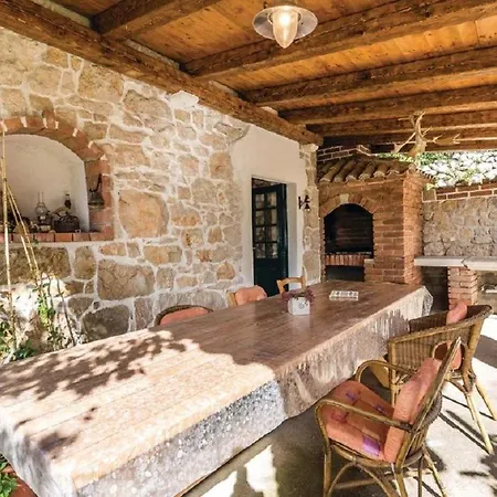 House Kalla Case de vacanță